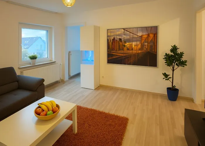 Tor Zu Frankreich - *