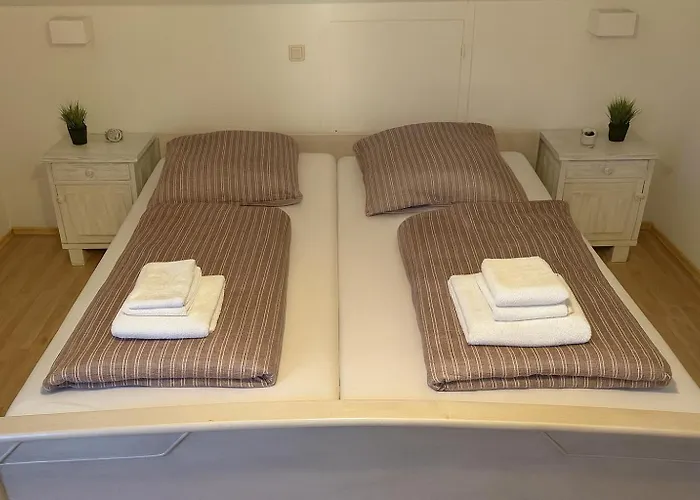 Tor Zu Frankreich - * Neuburg am Rhein