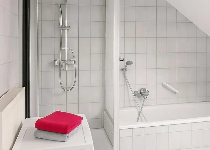 Tor Zu Frankreich - * Neuburg am Rhein